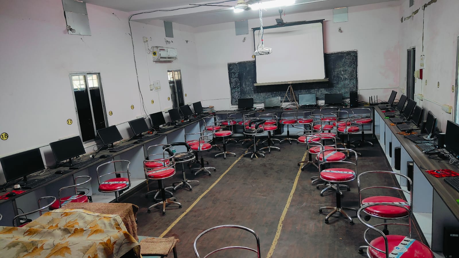 ICT Lab
